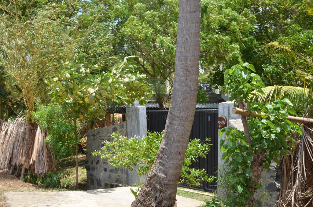 Yaye Guest House Tissamaharama Extérieur photo