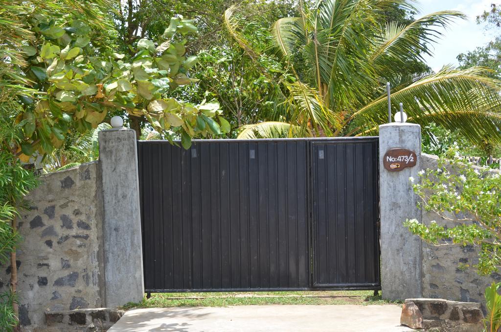Yaye Guest House Tissamaharama Extérieur photo