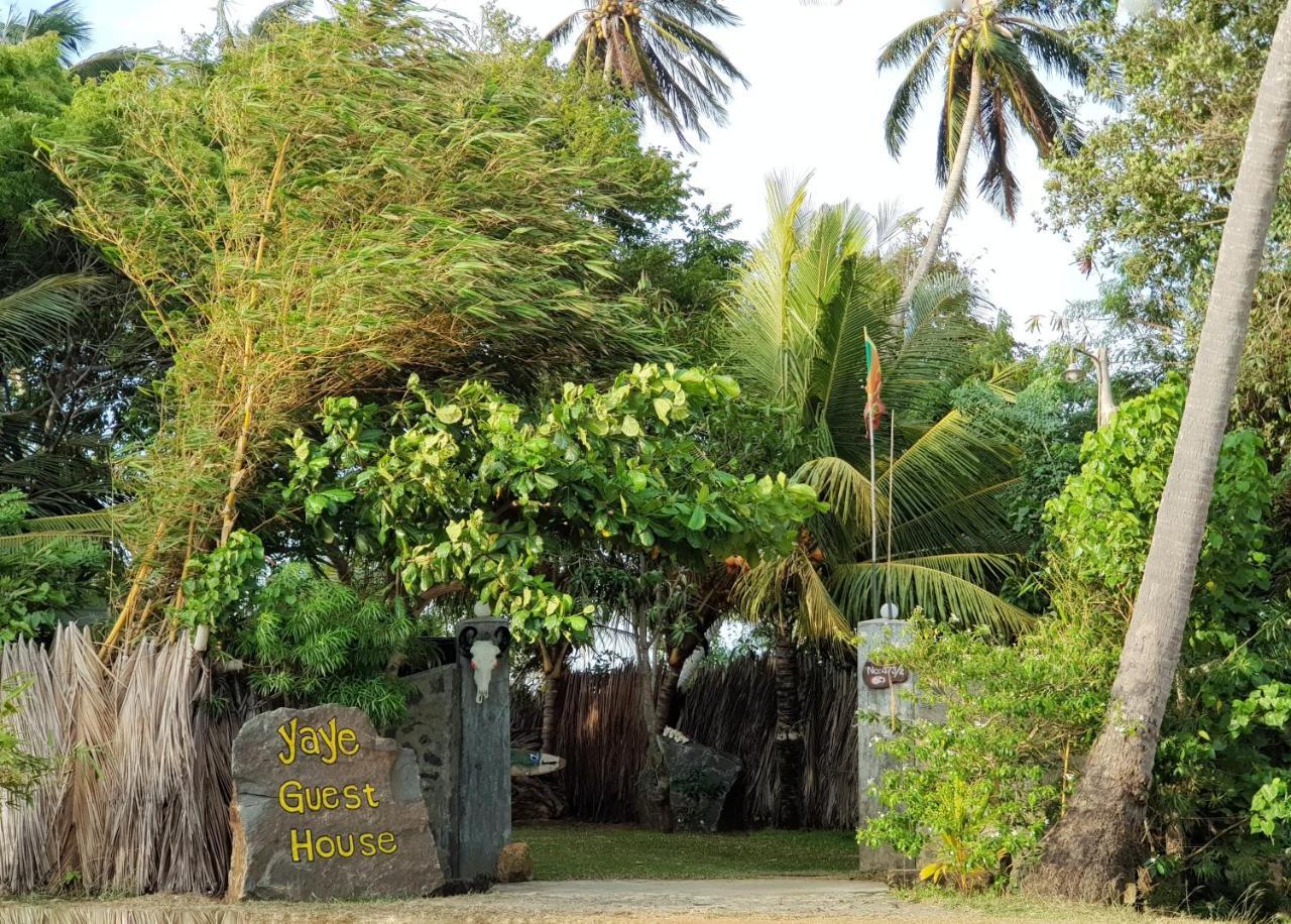 Yaye Guest House Tissamaharama Extérieur photo